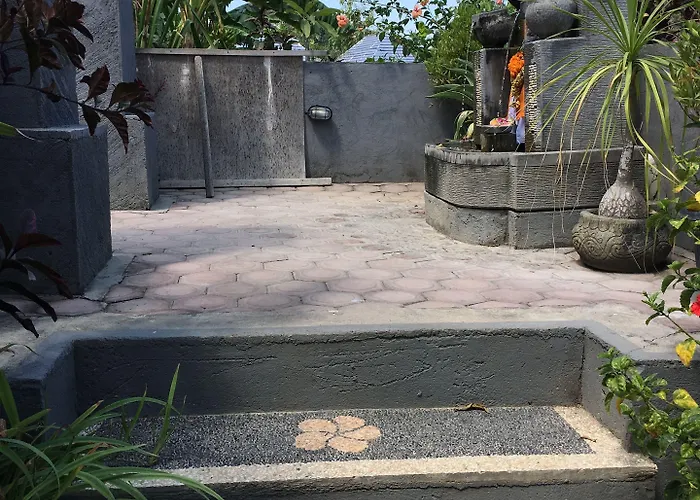 The Niti Hut's レンボンガン島